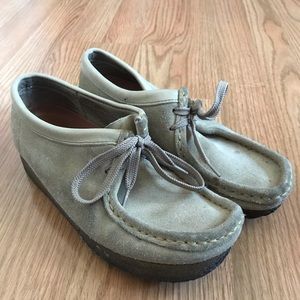 Clark’s Original Wallabees Tan